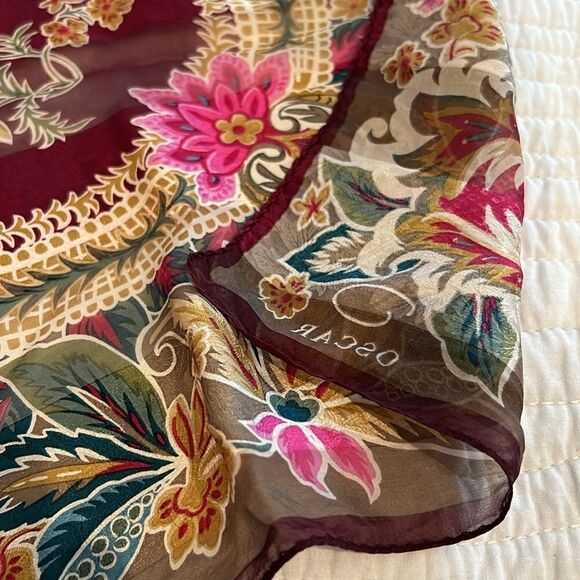 PRICE CUT! CLOSET CLEAR OUT DAY! 
BRAND NEW Oscar de la Renta Floral Scarf! - Picture 6 of 7